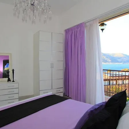 Taonasi Taormina Apartments