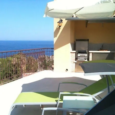 Taonasi Taormina Apartments *